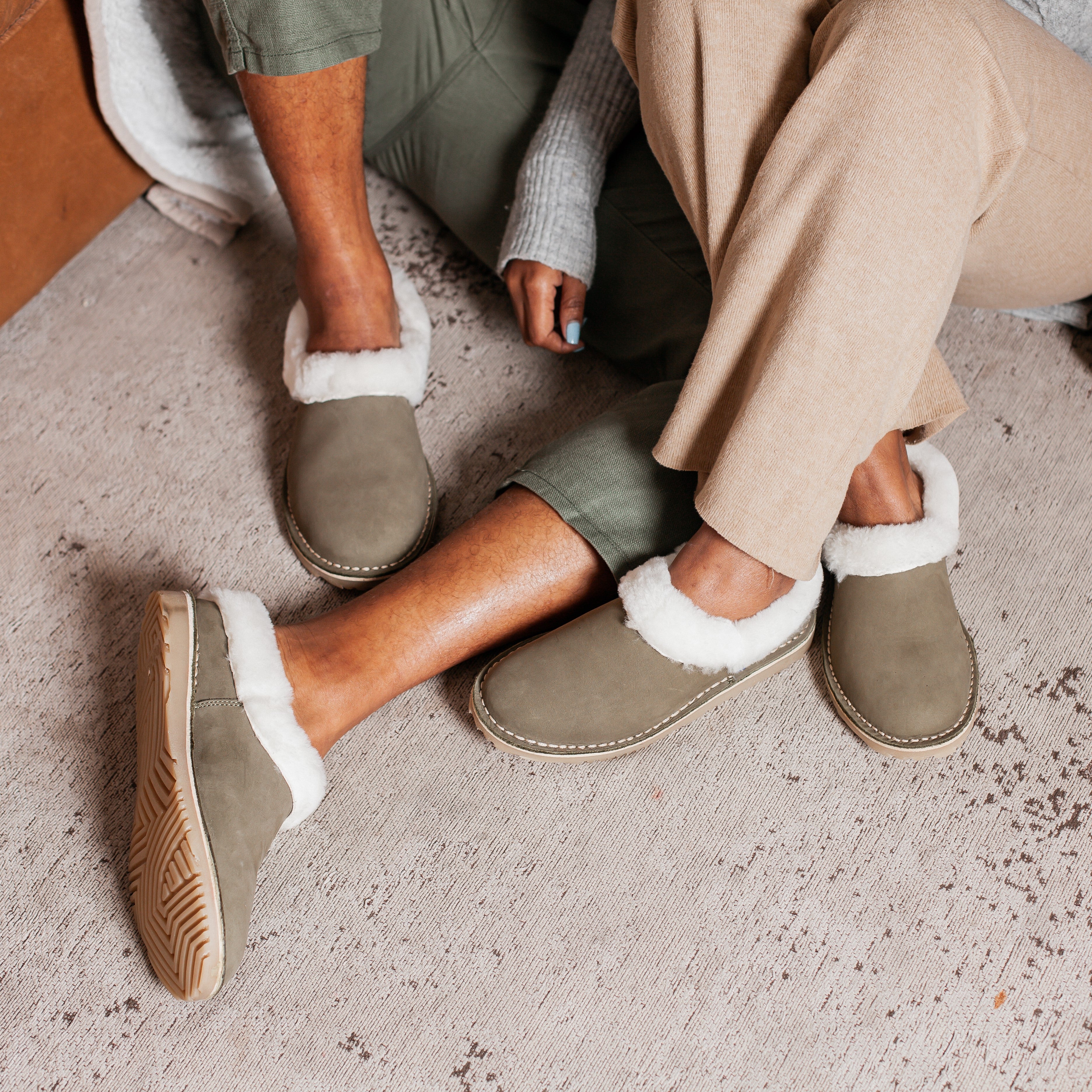 Veldskoen Slipper (Lined with Sheepskin - Leather Slipper)